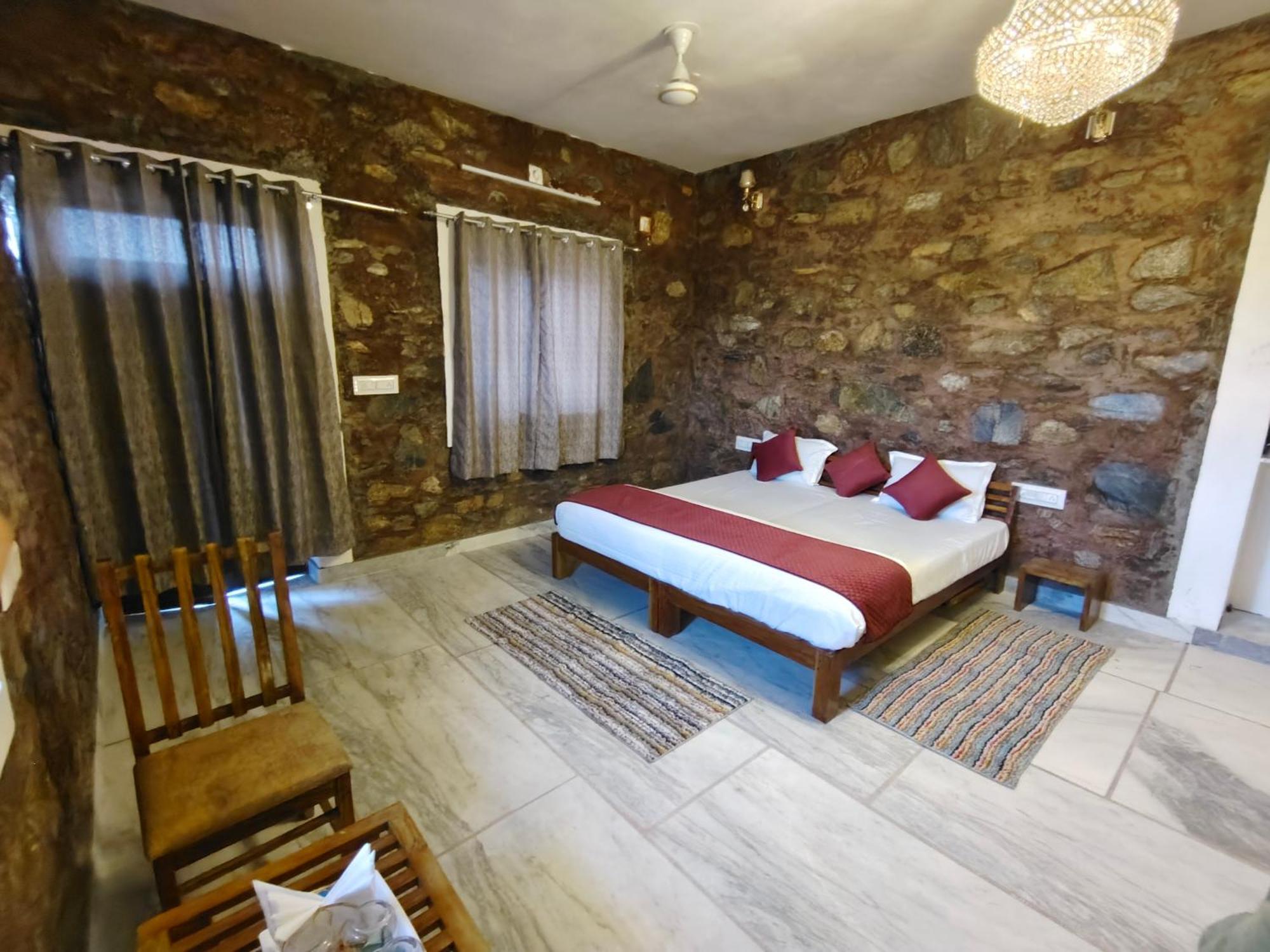 Jawai Wildlife Safari Camp Bed and Breakfast Nana Exteriör bild